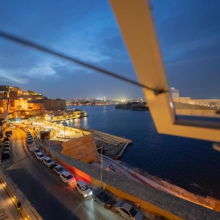 Extraordinary Views In A Holiday Home In バレッタ エクステリア 写真