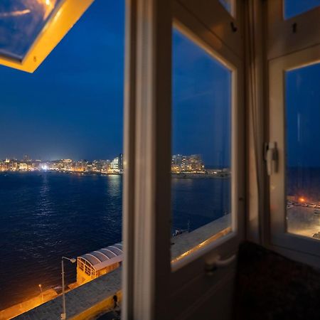 Extraordinary Views In A Holiday Home In バレッタ エクステリア 写真