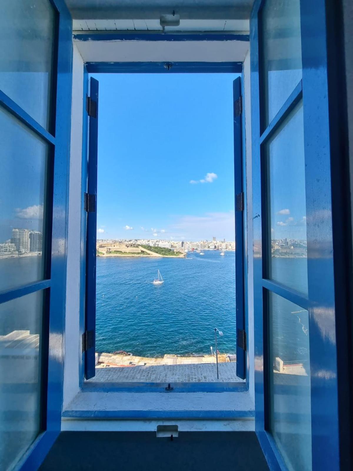 Extraordinary Views In A Holiday Home In バレッタ エクステリア 写真
